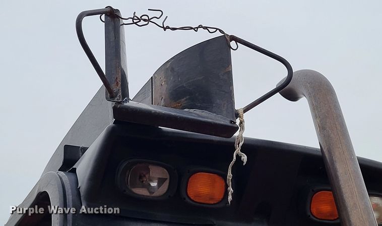 image for item DO3520 2015 Ditch Witch RT120 Quad  vibratory cable plow