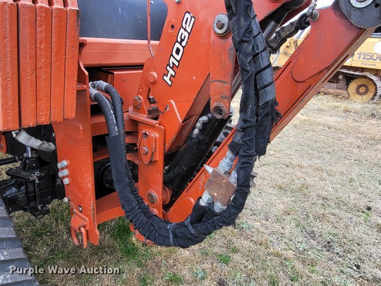 image for item DO3520 2015 Ditch Witch RT120 Quad  vibratory cable plow