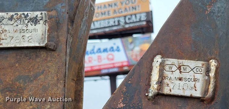 image for item DO3520 2015 Ditch Witch RT120 Quad  vibratory cable plow