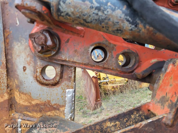 image for item DO3520 2015 Ditch Witch RT120 Quad  vibratory cable plow