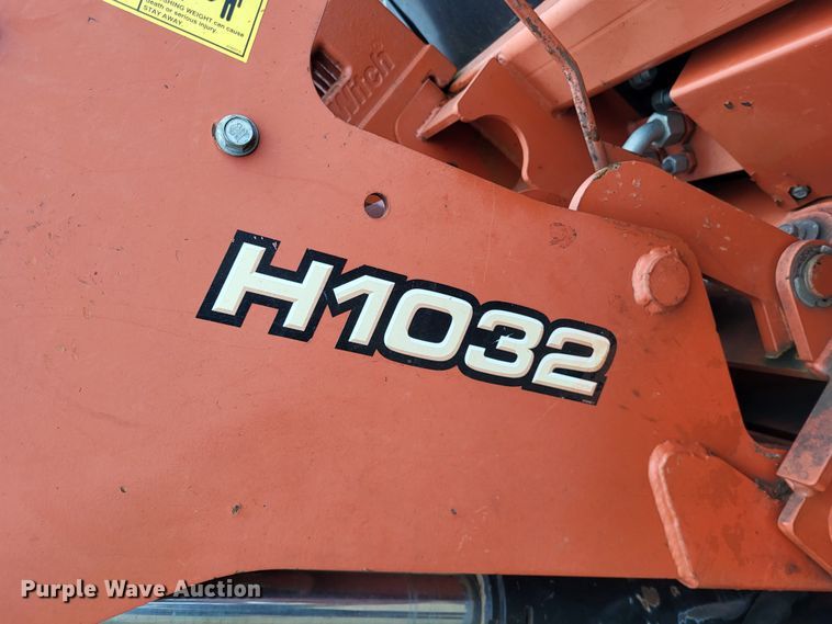 image for item DO3520 2015 Ditch Witch RT120 Quad  vibratory cable plow