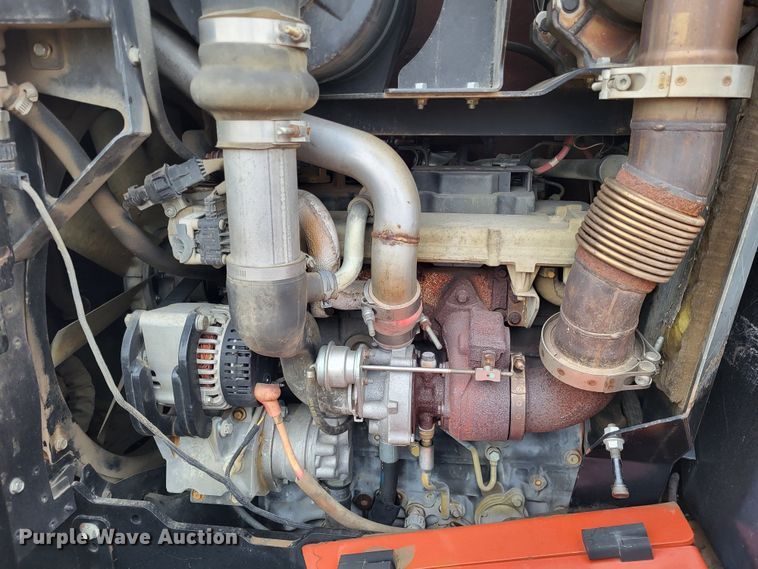 image for item DO3520 2015 Ditch Witch RT120 Quad  vibratory cable plow