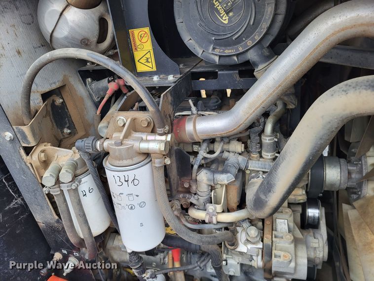 image for item DO3520 2015 Ditch Witch RT120 Quad  vibratory cable plow