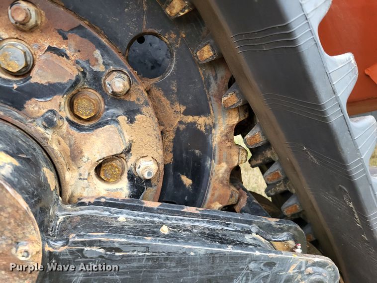 image for item DO3520 2015 Ditch Witch RT120 Quad  vibratory cable plow