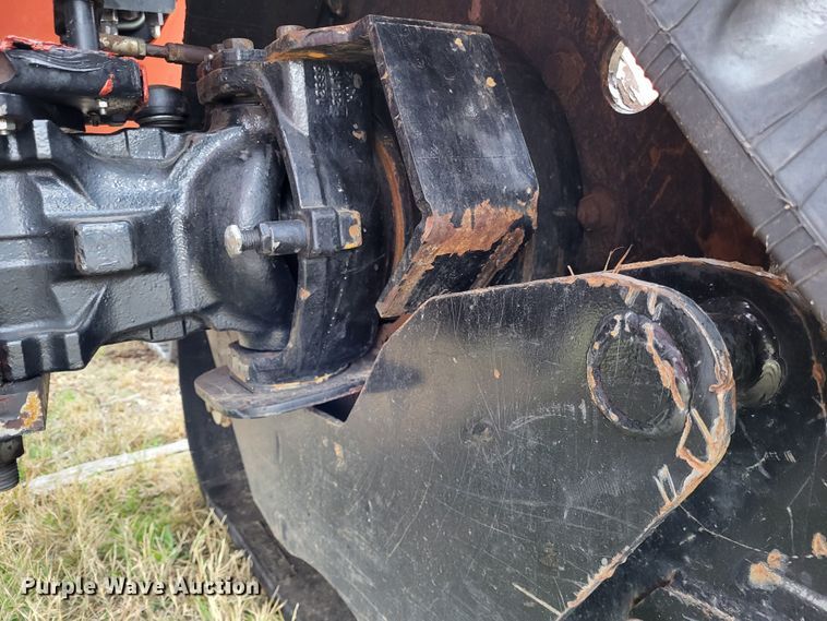 image for item DO3520 2015 Ditch Witch RT120 Quad  vibratory cable plow