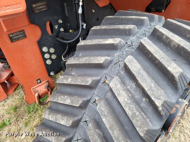 image for item DO3520 2015 Ditch Witch RT120 Quad  vibratory cable plow