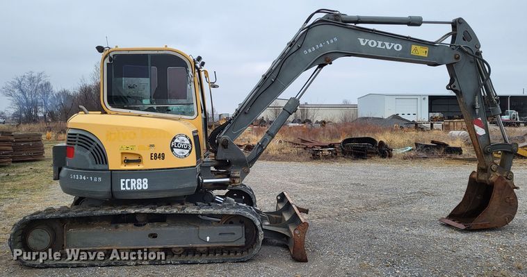 image for item DO3521 2012 Volvo ECR88  mini excavator