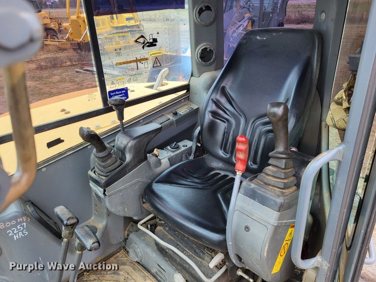 image for item DO3521 2012 Volvo ECR88  mini excavator