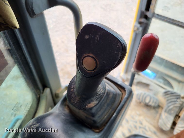 image for item DO3521 2012 Volvo ECR88  mini excavator