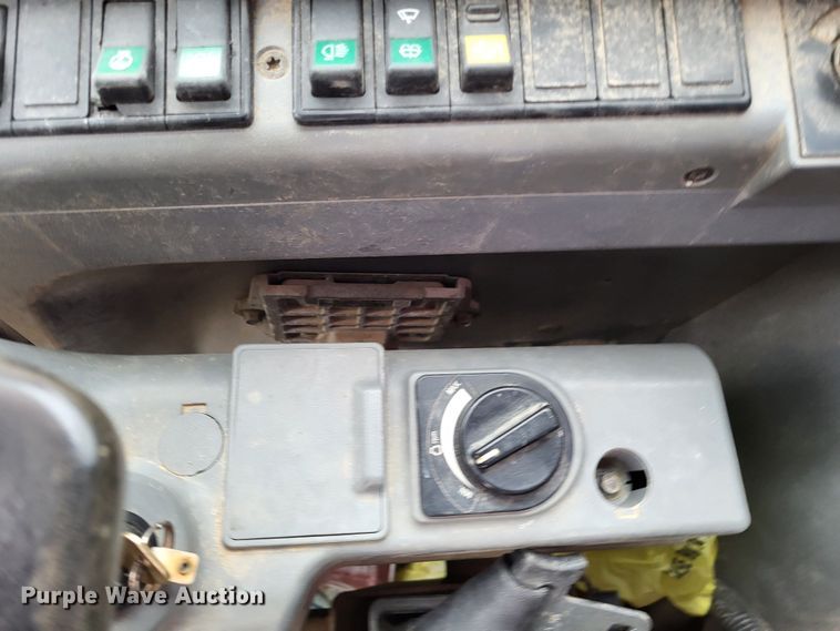 image for item DO3521 2012 Volvo ECR88  mini excavator