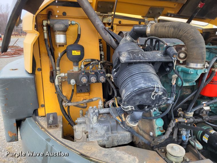 image for item DO3521 2012 Volvo ECR88  mini excavator