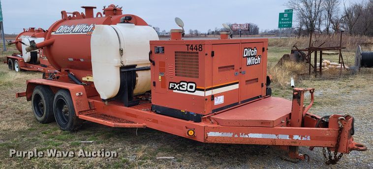 image for item DO3523 2011 Ditch Witch FX30  vacuum excavator