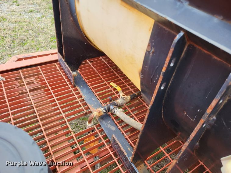 image for item DO3523 2011 Ditch Witch FX30  vacuum excavator