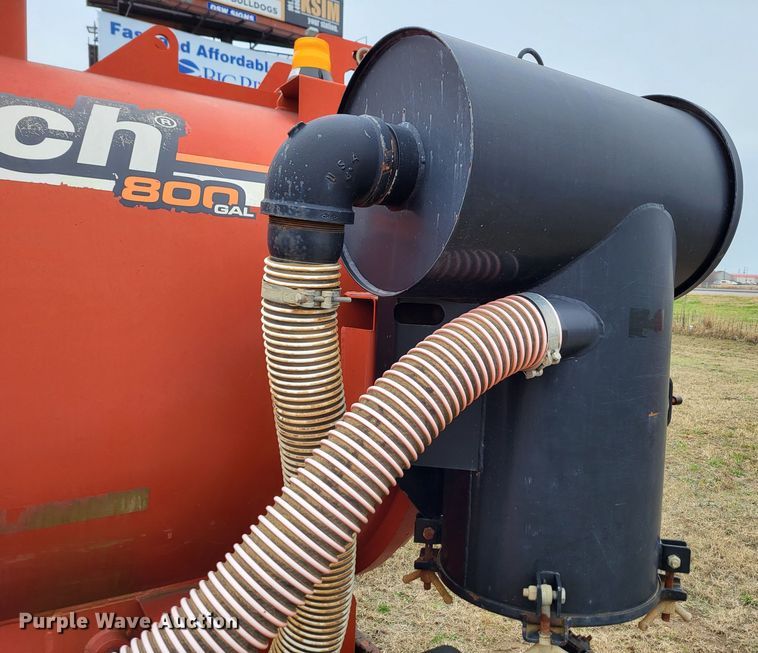 image for item DO3523 2011 Ditch Witch FX30  vacuum excavator