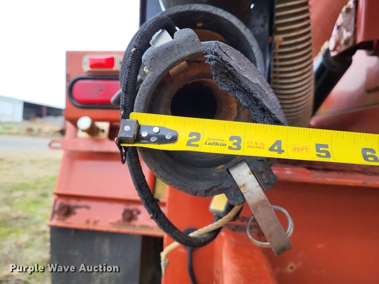 image for item DO3523 2011 Ditch Witch FX30  vacuum excavator