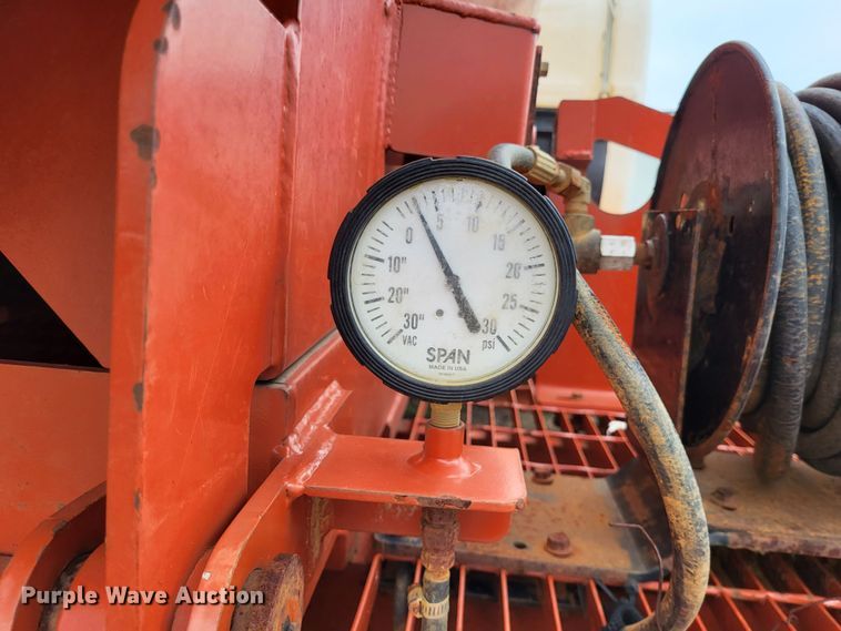 image for item DO3523 2011 Ditch Witch FX30  vacuum excavator