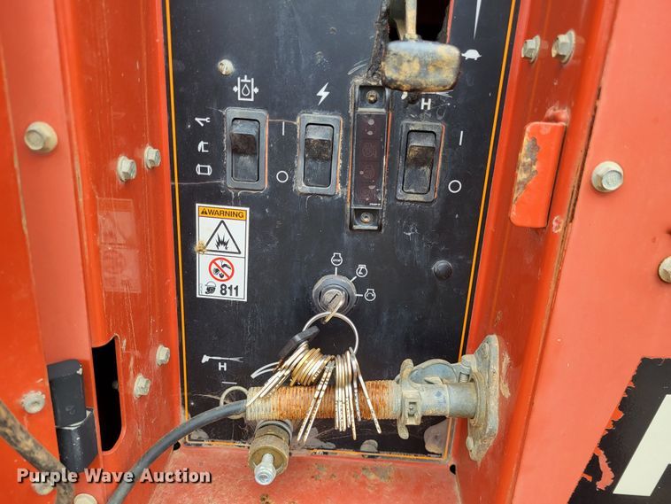 image for item DO3523 2011 Ditch Witch FX30  vacuum excavator