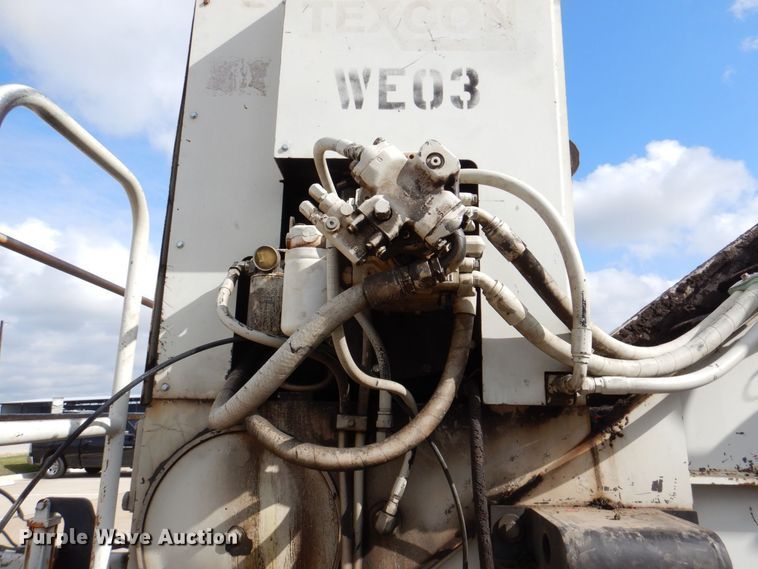 image for item DQ1875 Carlson WP-800  windrow elevator