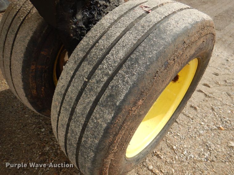 image for item DQ1875 Carlson WP-800  windrow elevator