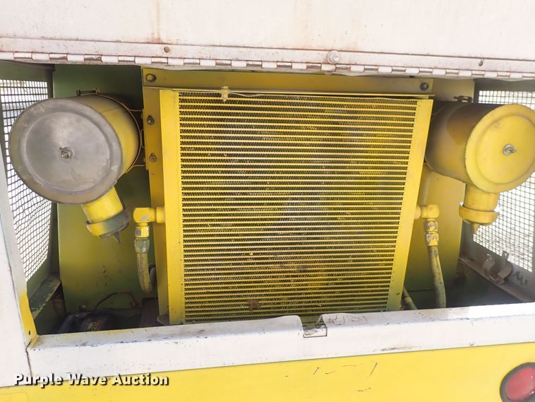 image for item DQ3915 Sullair 185DPQ-JDD  air compressor