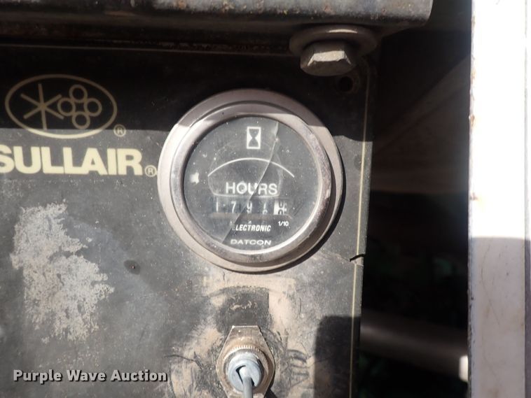 image for item DQ3915 Sullair 185DPQ-JDD  air compressor