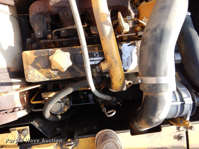 image for item DR8064 1997 John Deere 120  excavator