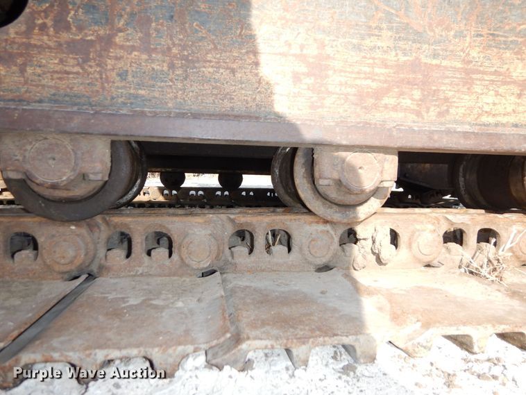 image for item DR8064 1997 John Deere 120  excavator