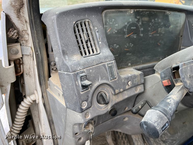 image for item ID9344 2000 Sterling L9500  ready mix truck