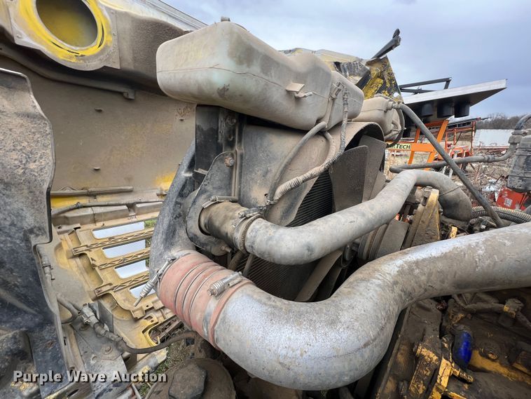 image for item ID9344 2000 Sterling L9500  ready mix truck