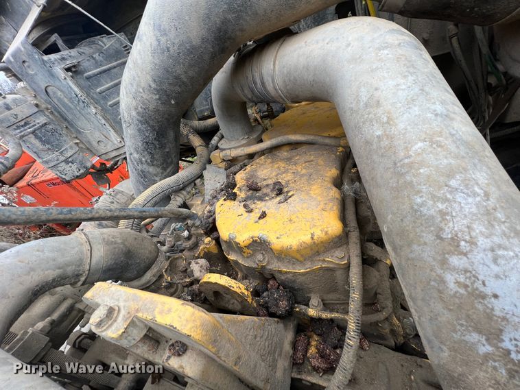 image for item ID9344 2000 Sterling L9500  ready mix truck