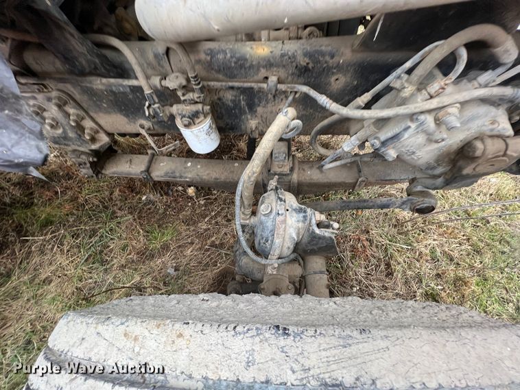 image for item ID9344 2000 Sterling L9500  ready mix truck