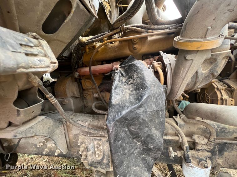 image for item ID9344 2000 Sterling L9500  ready mix truck