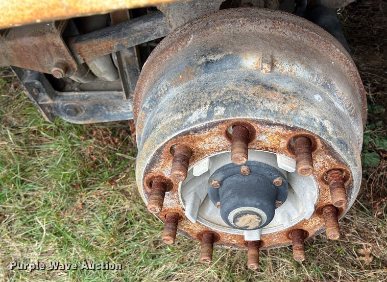 image for item ID9344 2000 Sterling L9500  ready mix truck