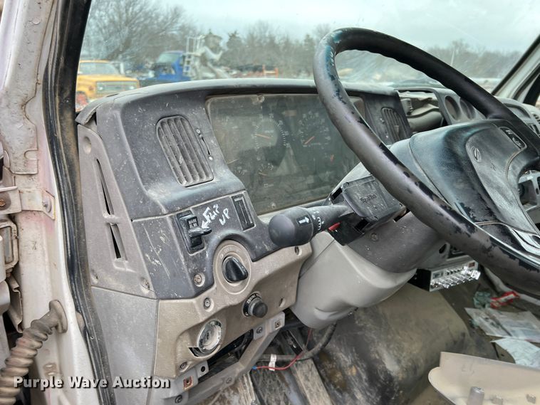 image for item ID9345 2000 Sterling L9500  ready mix truck