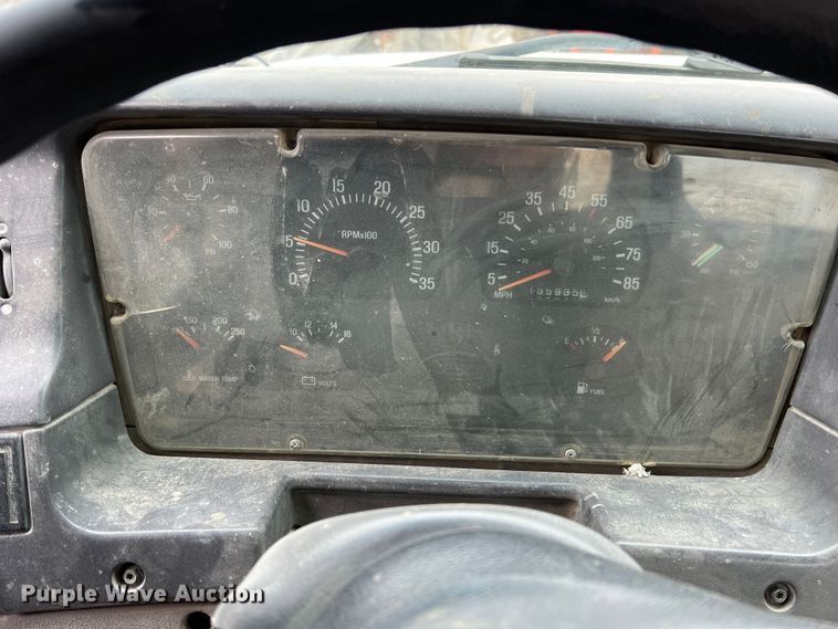 image for item ID9345 2000 Sterling L9500  ready mix truck