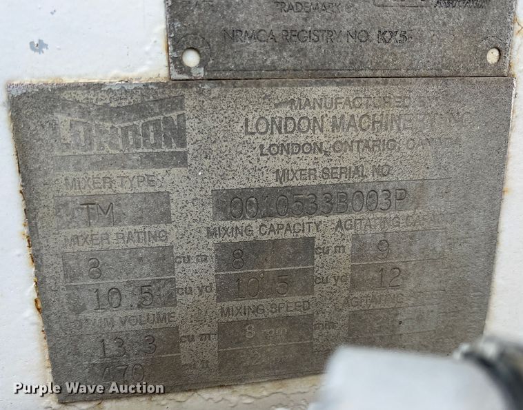 image for item ID9345 2000 Sterling L9500  ready mix truck