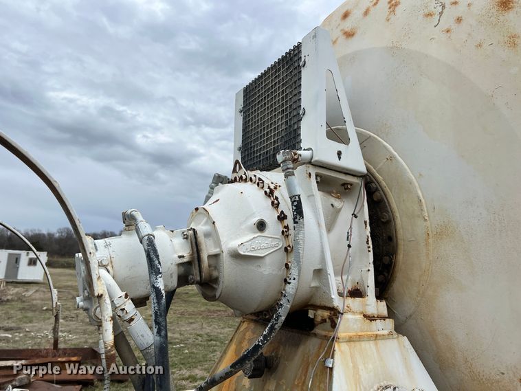 image for item ID9345 2000 Sterling L9500  ready mix truck