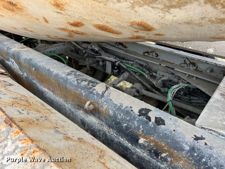 image for item ID9345 2000 Sterling L9500  ready mix truck