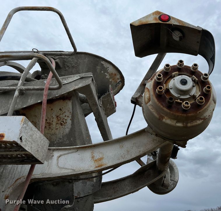 image for item ID9345 2000 Sterling L9500  ready mix truck