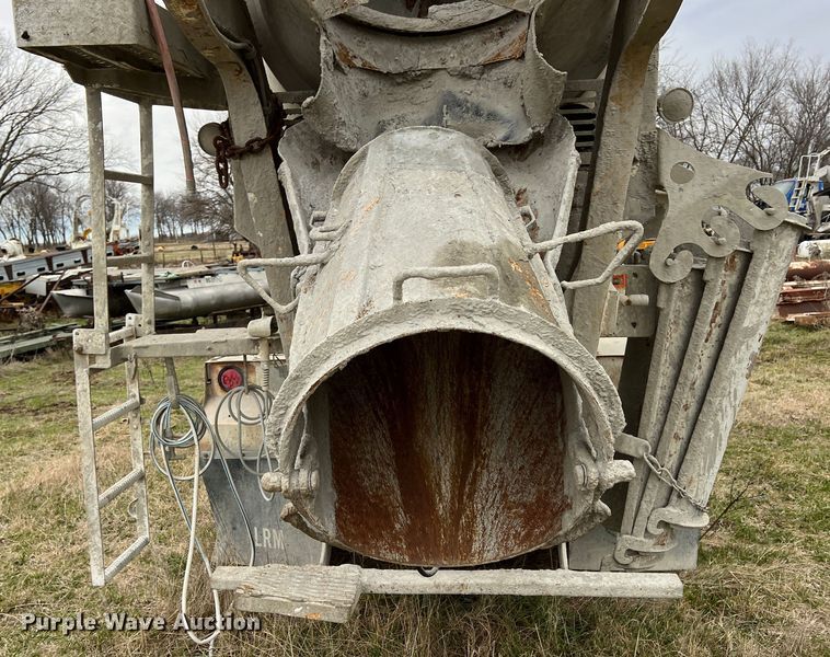 image for item ID9345 2000 Sterling L9500  ready mix truck