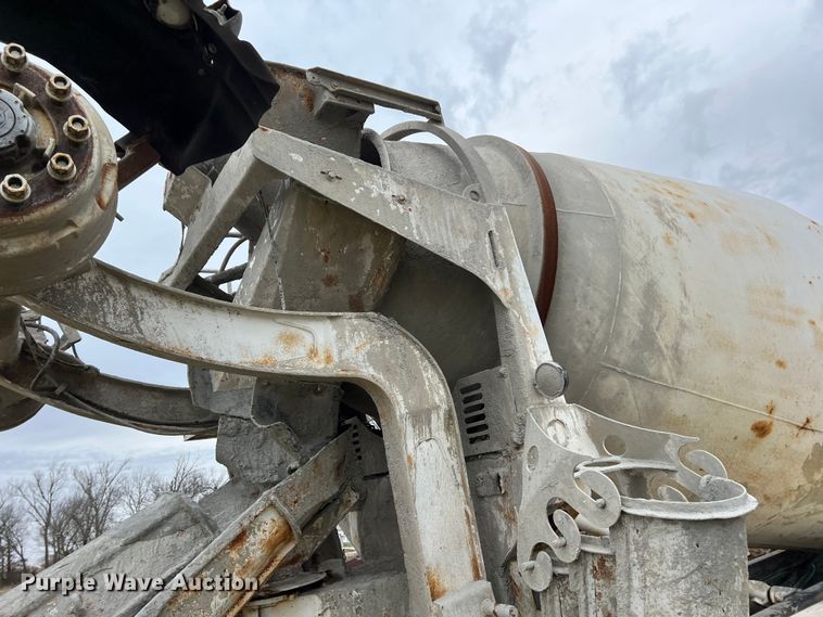 image for item ID9345 2000 Sterling L9500  ready mix truck