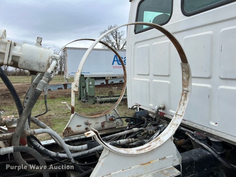 image for item ID9345 2000 Sterling L9500  ready mix truck