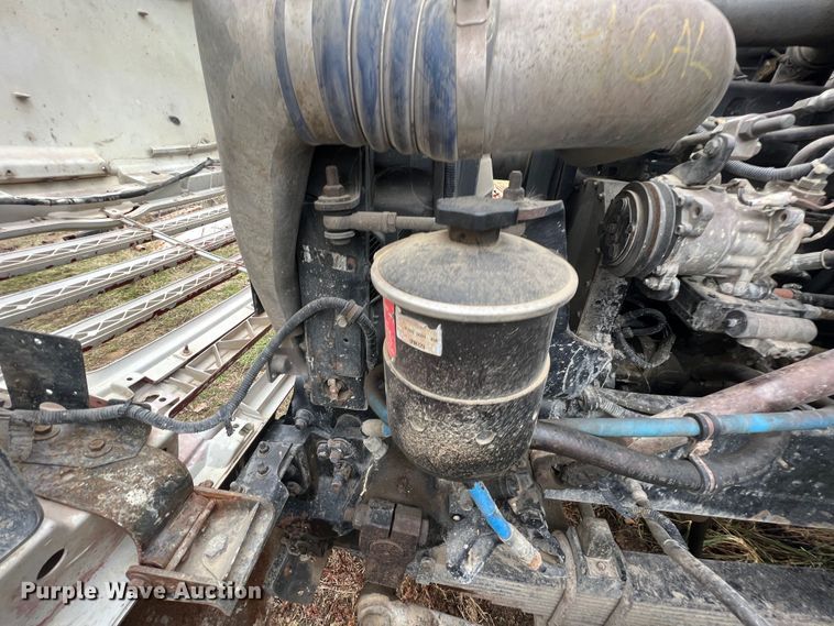 image for item ID9345 2000 Sterling L9500  ready mix truck