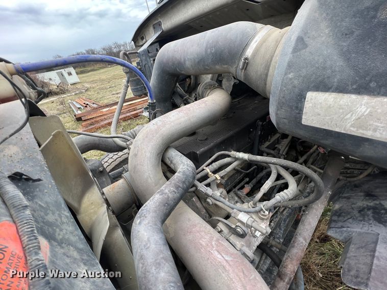 image for item ID9345 2000 Sterling L9500  ready mix truck