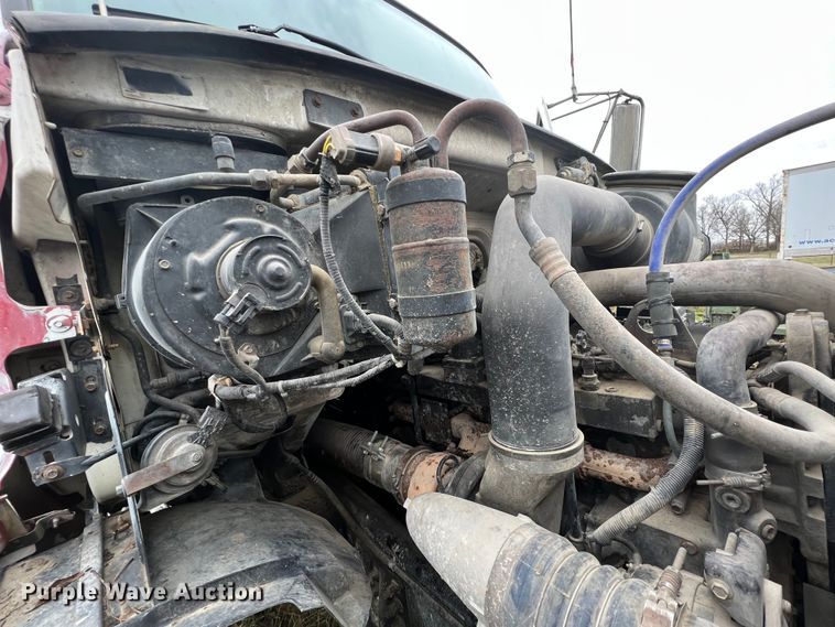 image for item ID9345 2000 Sterling L9500  ready mix truck