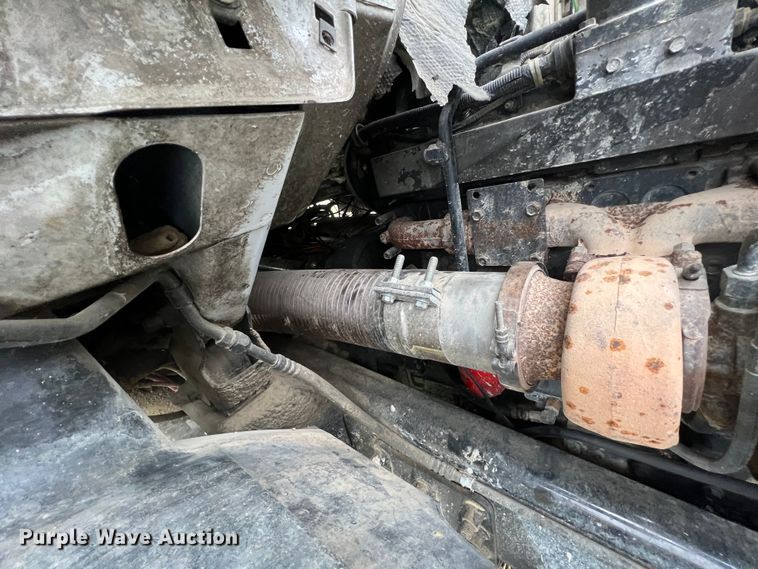 image for item ID9345 2000 Sterling L9500  ready mix truck