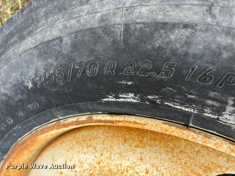 image for item ID9345 2000 Sterling L9500  ready mix truck