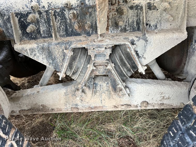 image for item ID9345 2000 Sterling L9500  ready mix truck