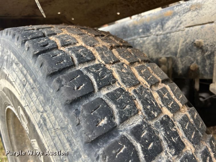 image for item ID9345 2000 Sterling L9500  ready mix truck