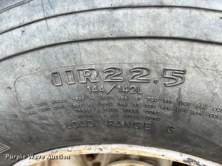 image for item ID9345 2000 Sterling L9500  ready mix truck